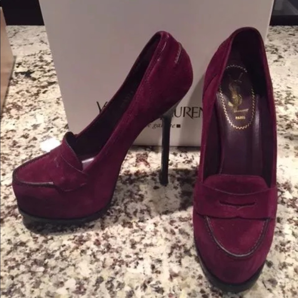 YSL Yves Saint Laurent TRIBTOO MOCCASIN suede